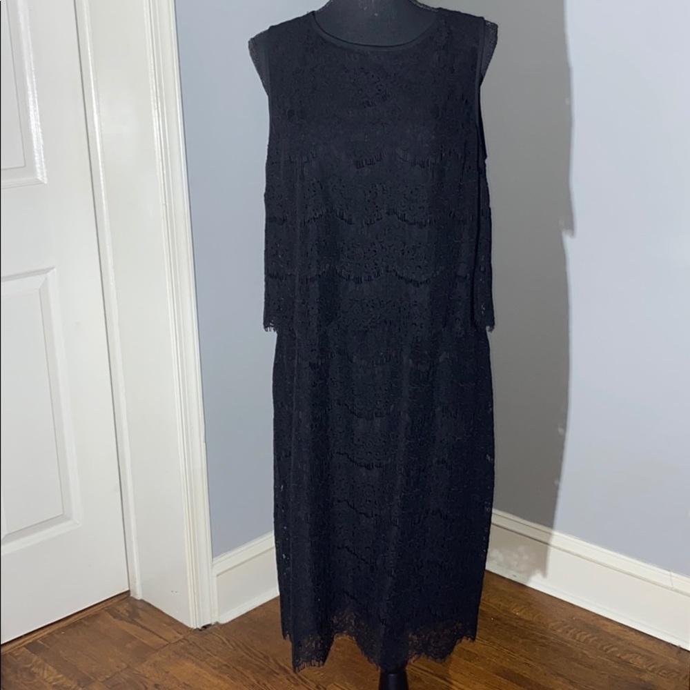 Ann Klein Lace Sleeveless Dress